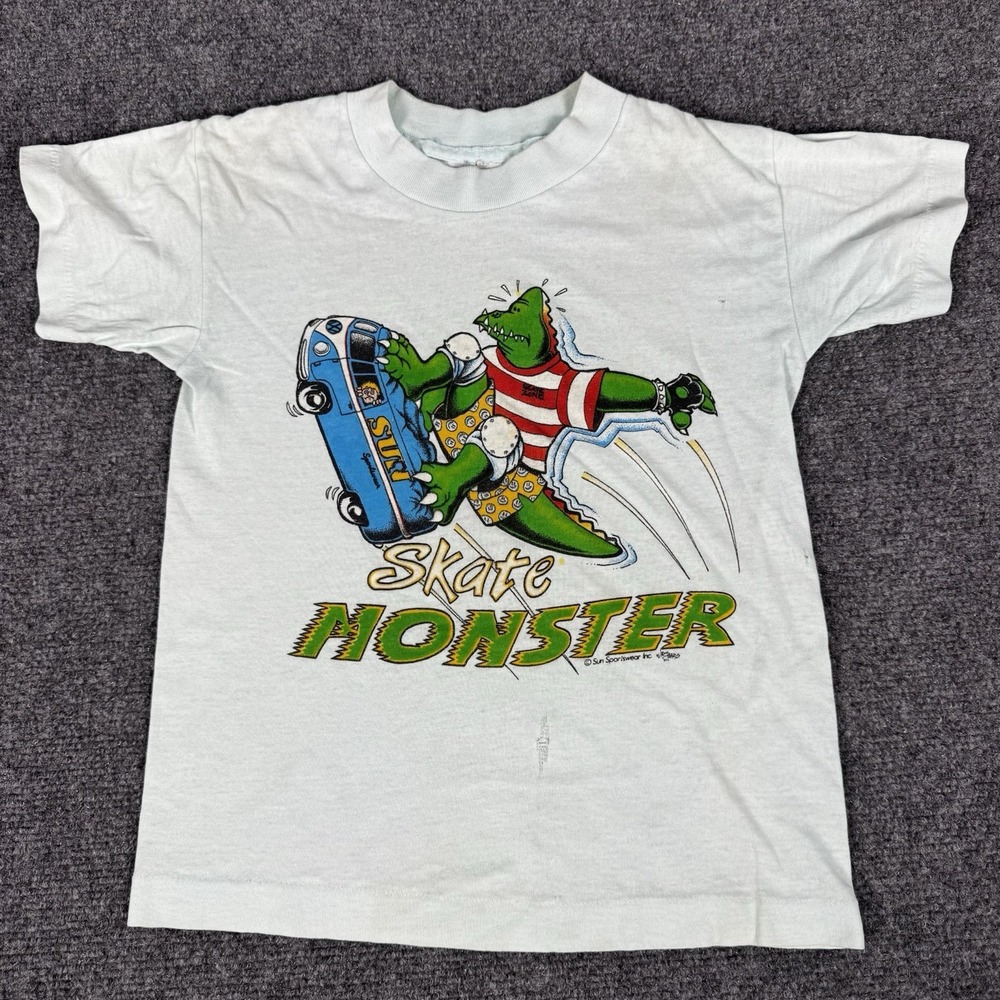 Vintage Skate Monster Alligator Surf Van Graphic T Shirt White Sun Sportswear